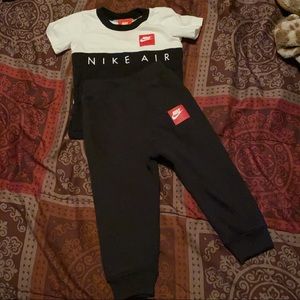 Boys Nike set